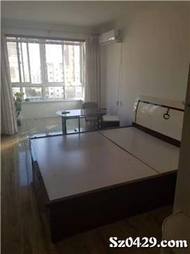 2室 1500元 90平米 实验对面盛华园6楼90平家具家电都带